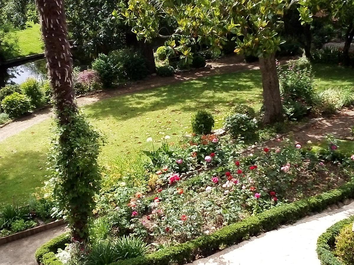 Les Cedres Montaigu-Vendee Exterior foto
