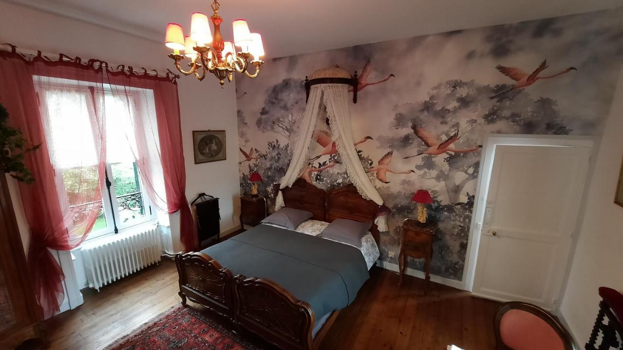 Les Cedres Montaigu-Vendee Exterior foto